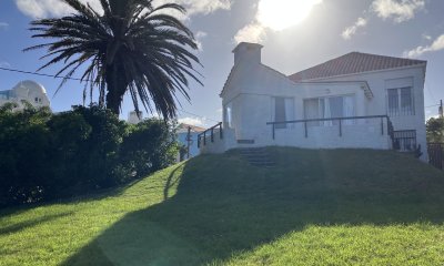 Venta Casa 6 Dormitorios en Peninsula con vista al mar
