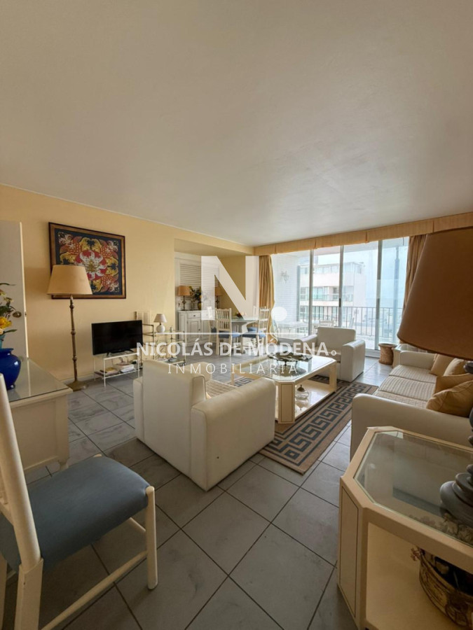 Apartamento en Península 2 dormitorios y servicio - NDM30336A