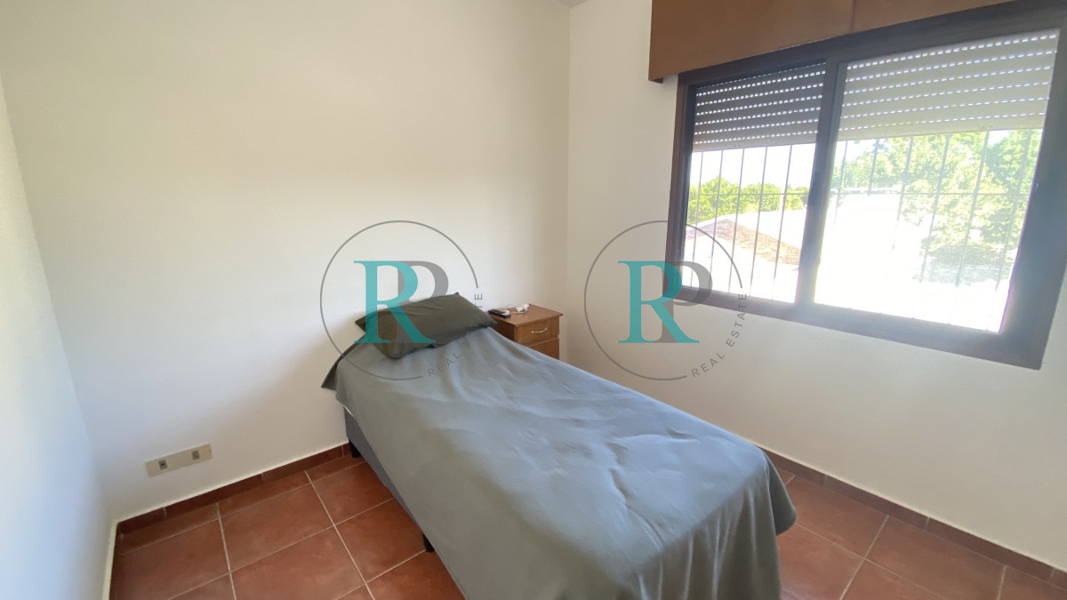 Casa ID.1565 - Quieres estar a pasos de zona comercial ?