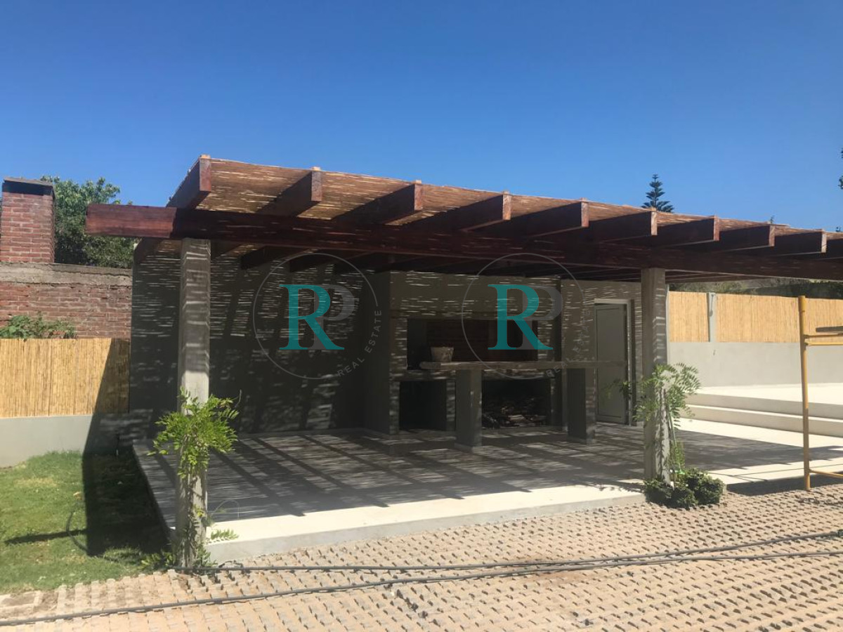 Apartamento ID.1127 - Apartamento a estrenar en la Mansa 1 dormitorio con parrillero