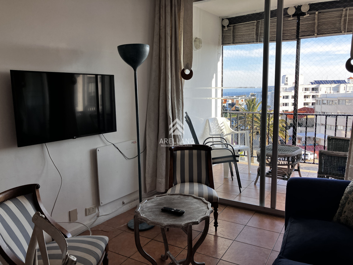 Apartamento ID.1537 - Venta Apartamento 2 dormitorios con garage en Península 