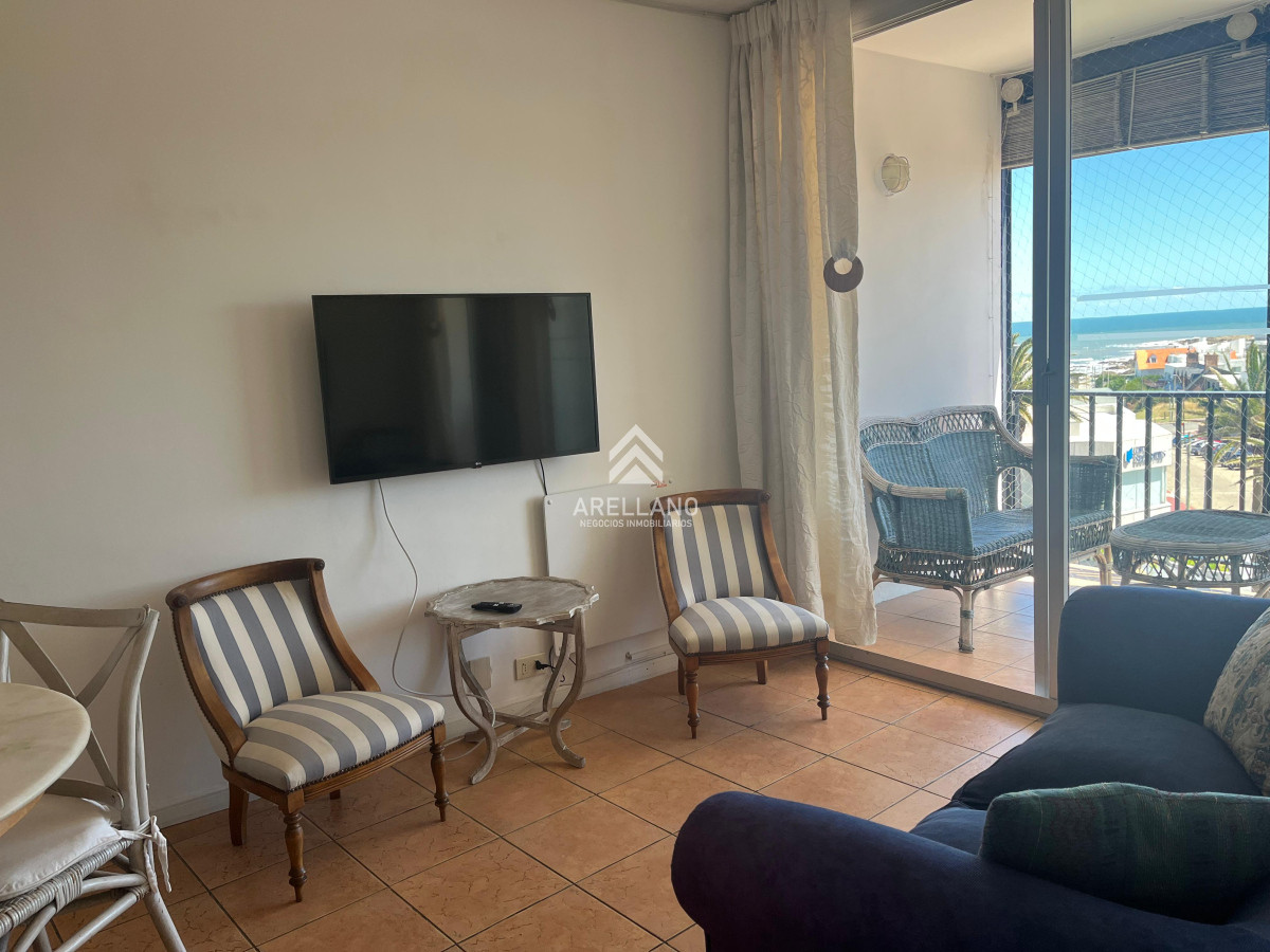 Apartamento ID.1537 - Venta Apartamento 2 dormitorios con garage en Península 