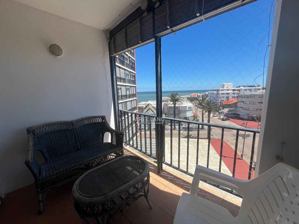 Apartamento ID.1537 - Venta Apartamento 2 dormitorios con garage en Península 