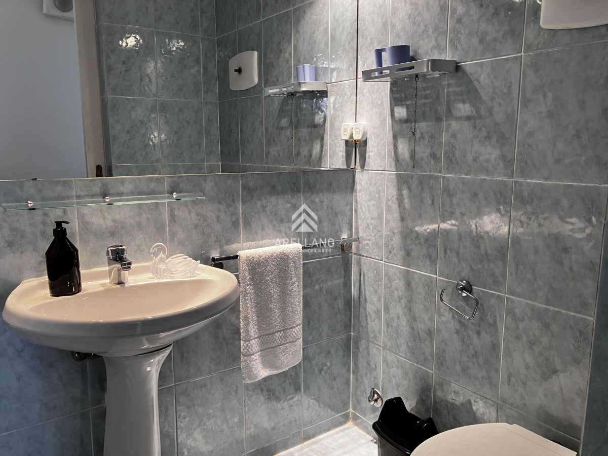 Apartamento ID.1537 - Venta Apartamento 2 dormitorios con garage en Península 