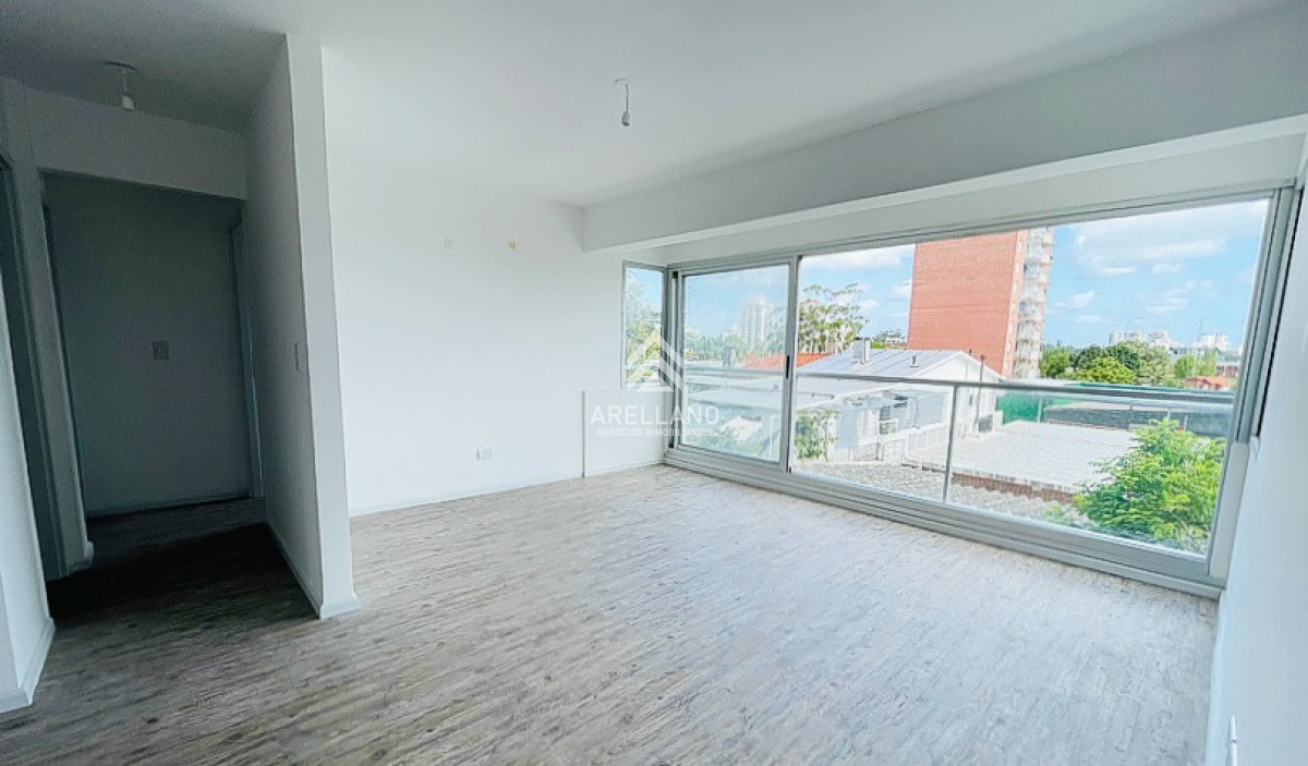 Apartamento ID.5745 - Venta Apartamento 2 dormitorios en Maldonado 