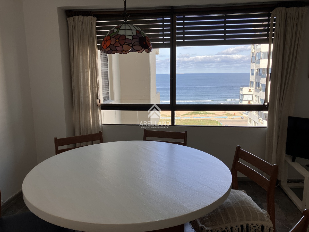 Apartamento ID.4162 - 3 dormitorios en Playa Brava 