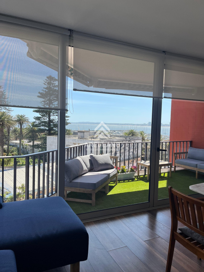 Apartamento ID.5882 - Apartamento en Venta en Península 1 dormitorio con terraza y garage