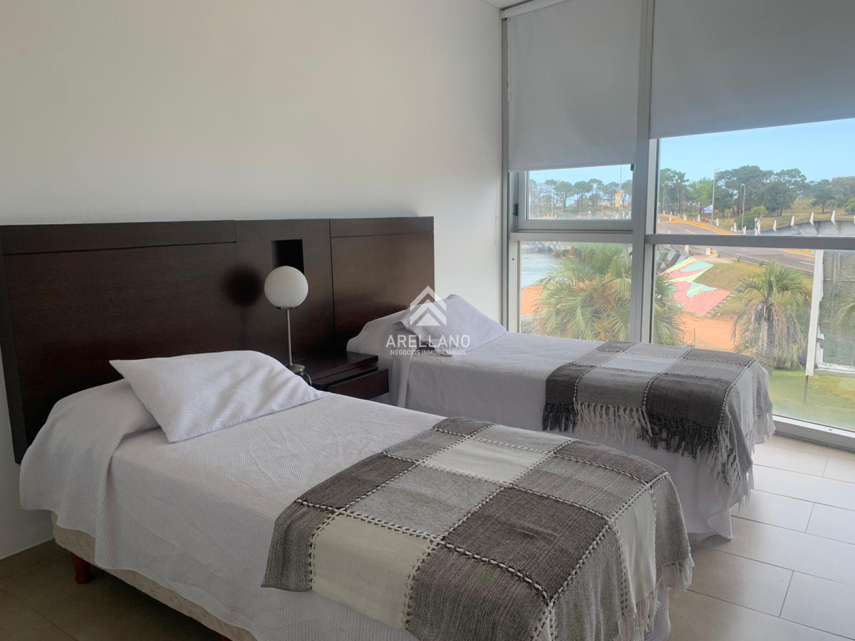 Apartamento ID.2770 - Venta apartamento 3 dormitorios La Barra 