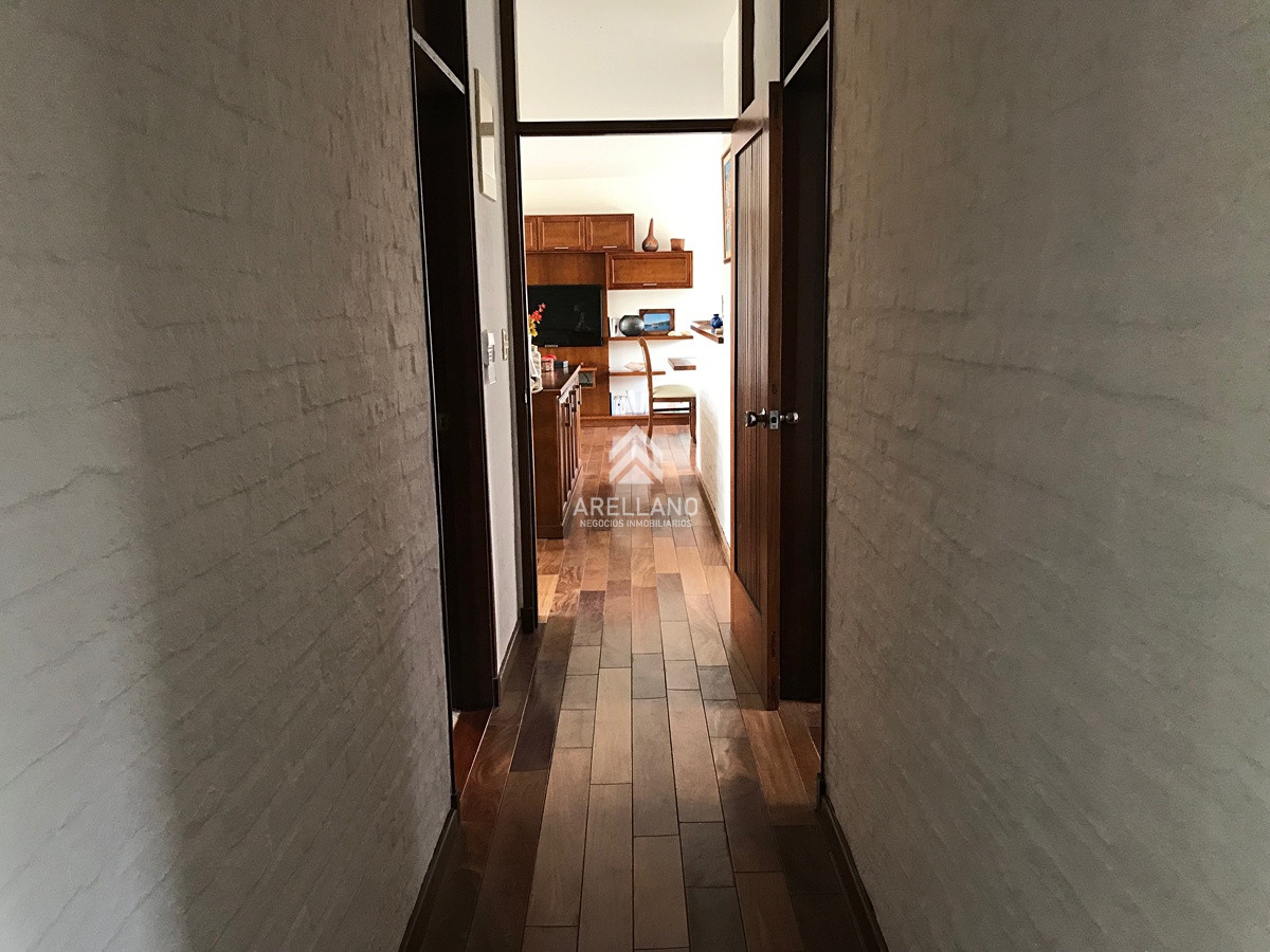 Casa ID.5881 - Casa en Mansa 4 dormitorios con piscina y barbacoa