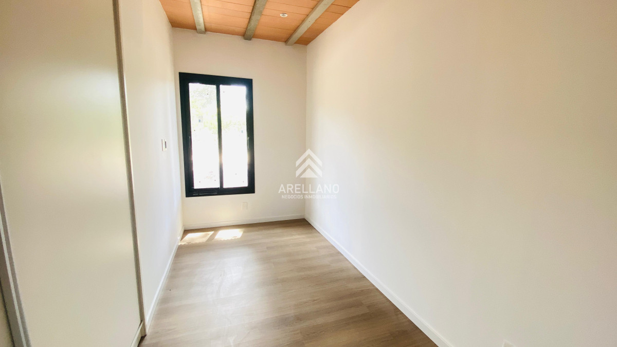 Casa ID.4206 - CASA EN VENTA EN CLUB DEL LAGO.
