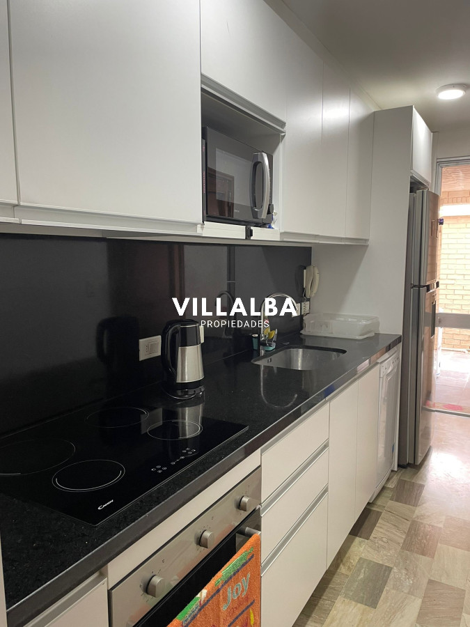 Apartamento ID.3299 - Apartamento en planta baja con gran terraza a metros del mar 
