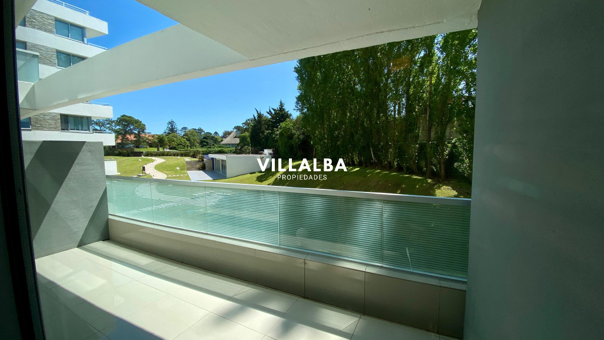 Apartamento ID.3283 - Apartamento Moderno en Primera Línea al Mar