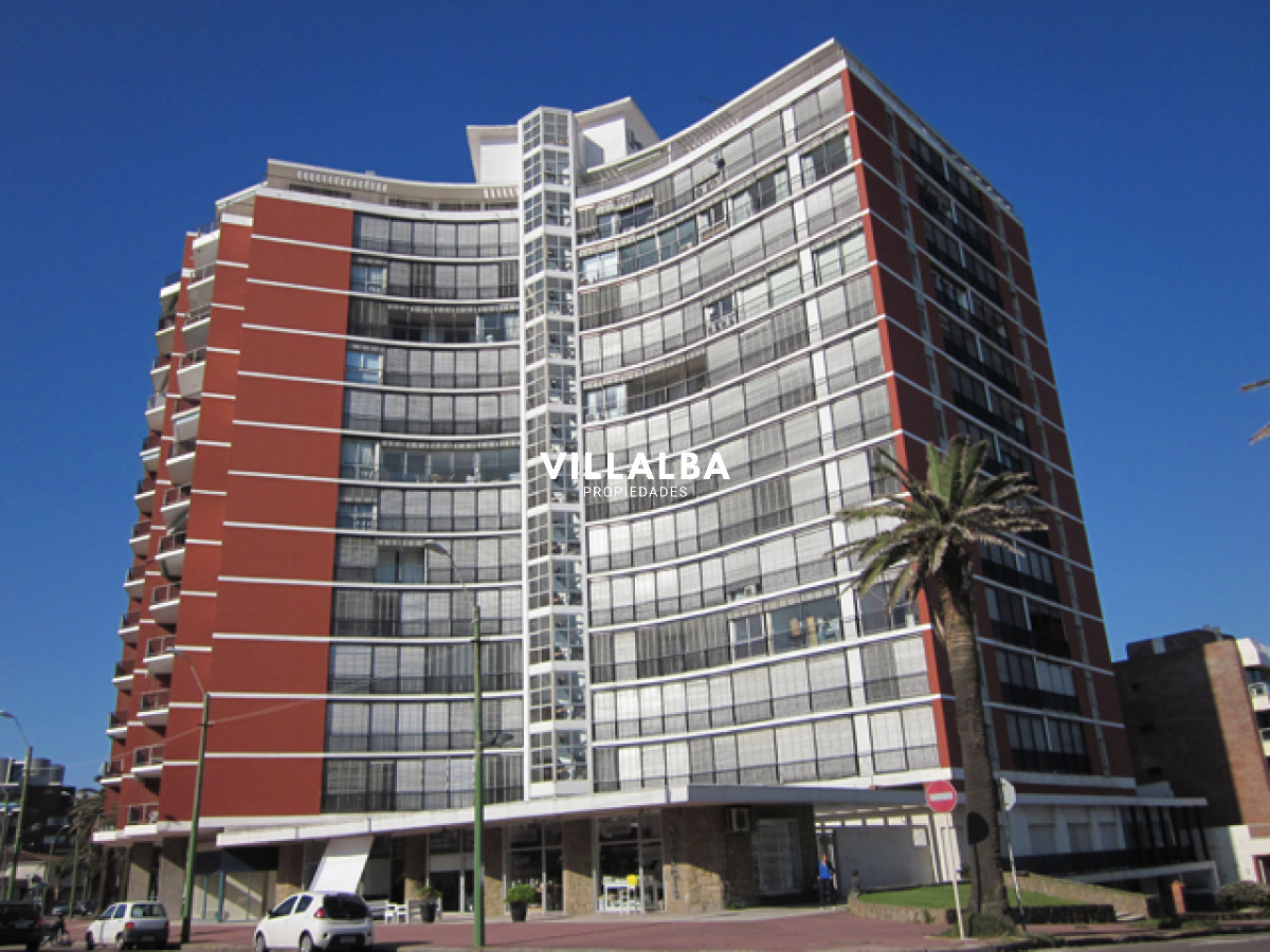 Apartamento ID.3329 - Apartamento en Península 2 dormitorios con garage