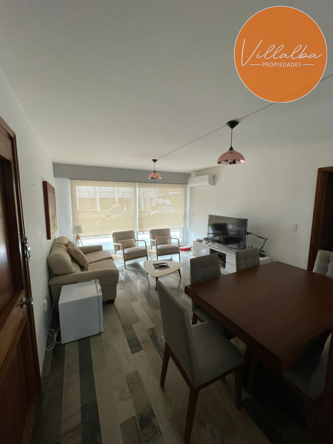 Apartamento ID.3299 - Apartamento en planta baja con gran terraza a metros del mar 