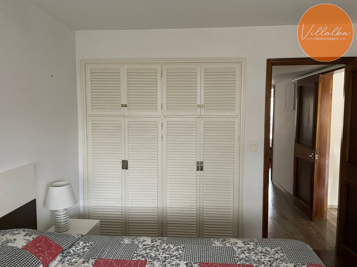 Apartamento ID.3299 - Apartamento en planta baja con gran terraza a metros del mar 