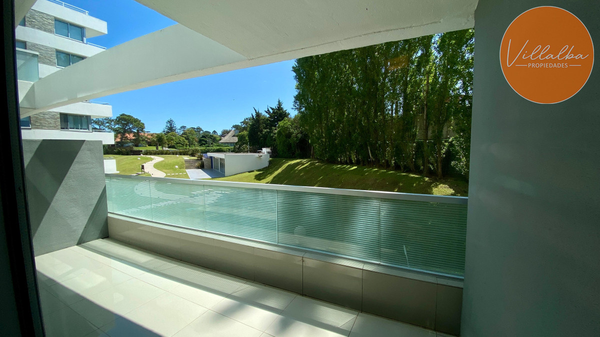 Apartamento ID.3283 - Apartamento Moderno en Primera Línea al Mar