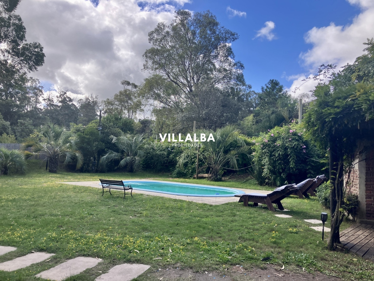 Casa ID.3057 - Cabaña en Pinares, a metros mar....