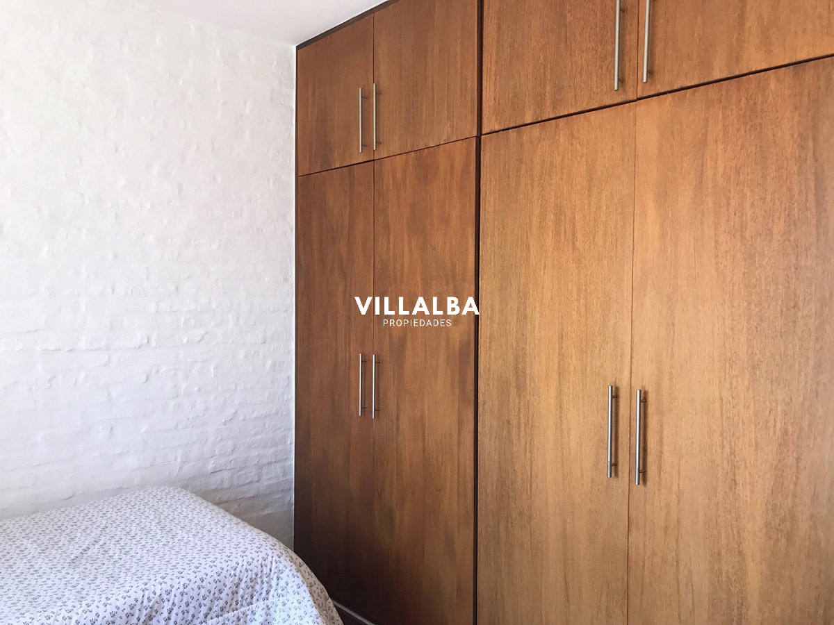 Apartamento ID.4012 - Casa en Mansa 4 dormitorios con piscina y barbacoa