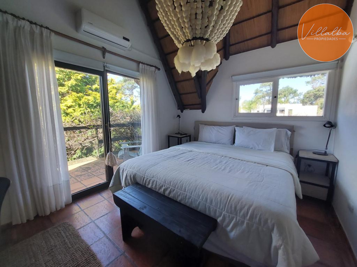 Casa ID.3186 - Casa en Rincón del Indio 3 dormitorios piscina