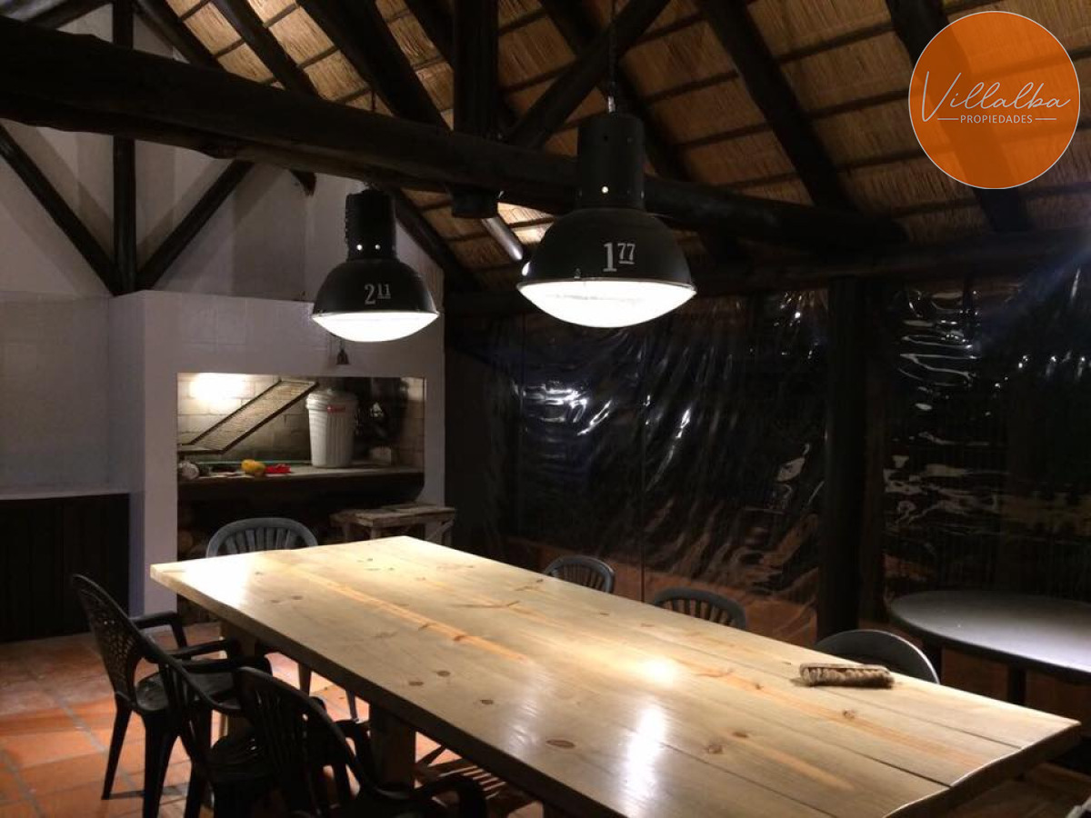 Casa ID.3186 - Casa en Rincón del Indio 3 dormitorios piscina