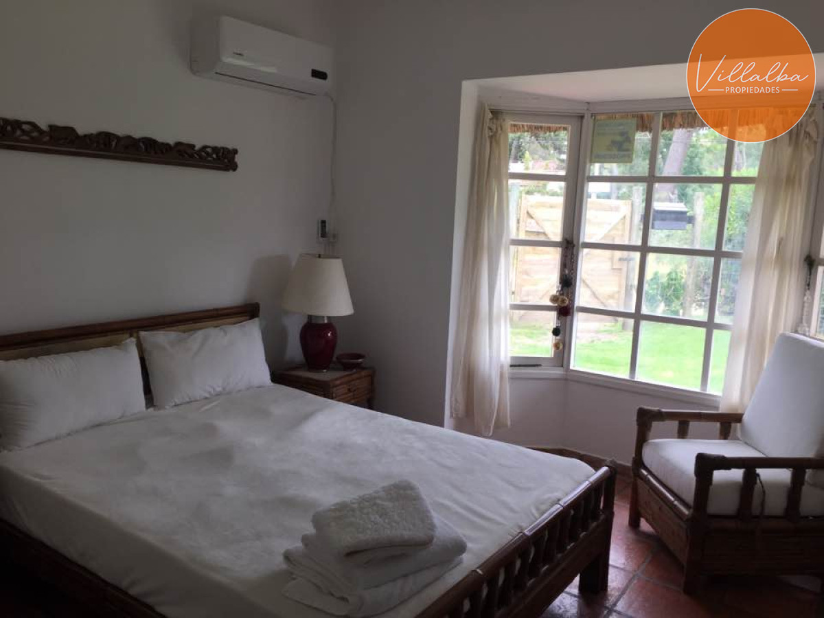 Casa ID.3186 - Casa en Rincón del Indio 3 dormitorios piscina