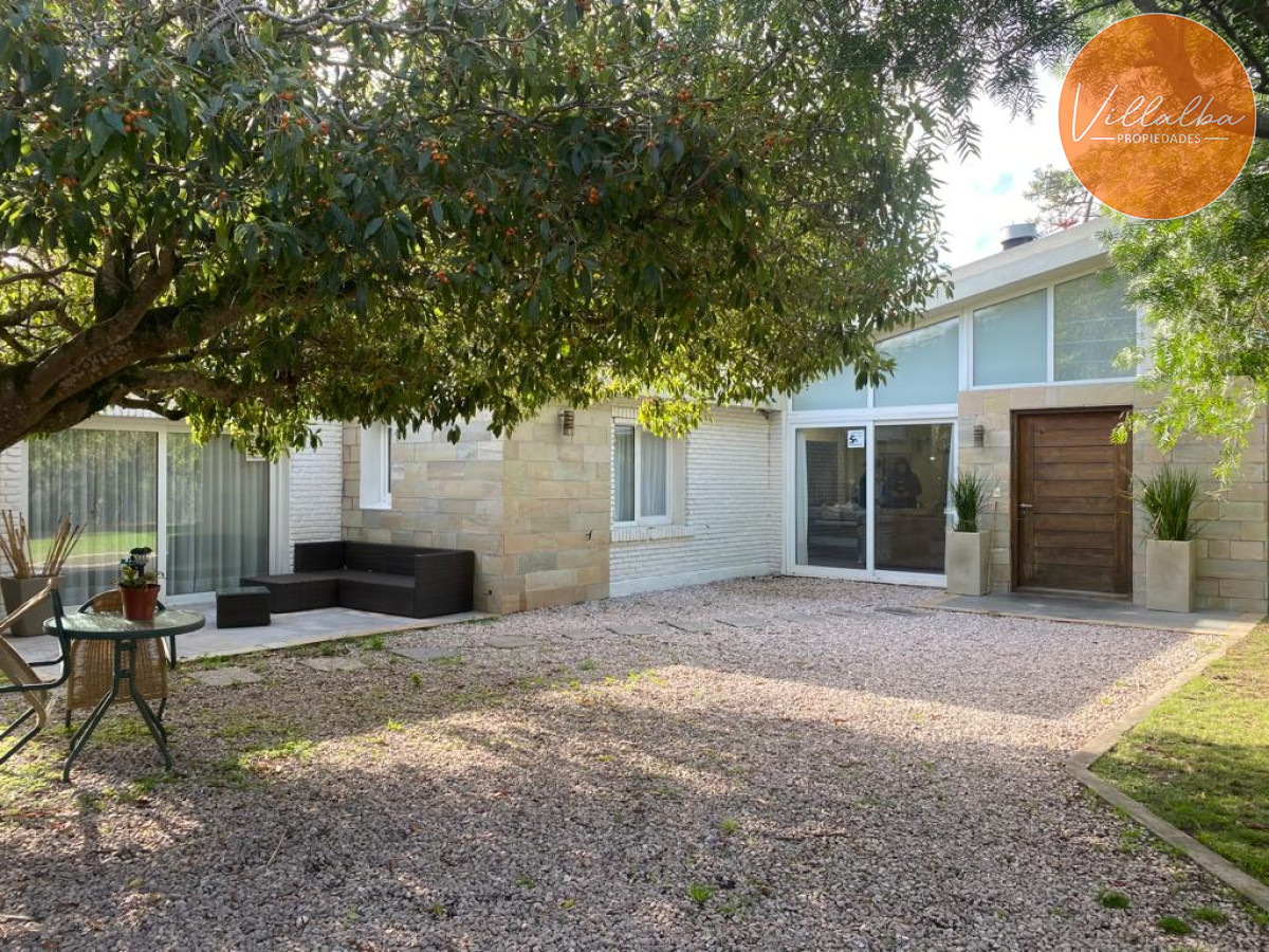 Casa ID.2829 - Casa en venta - Estilo campo, con la mejor calefacción