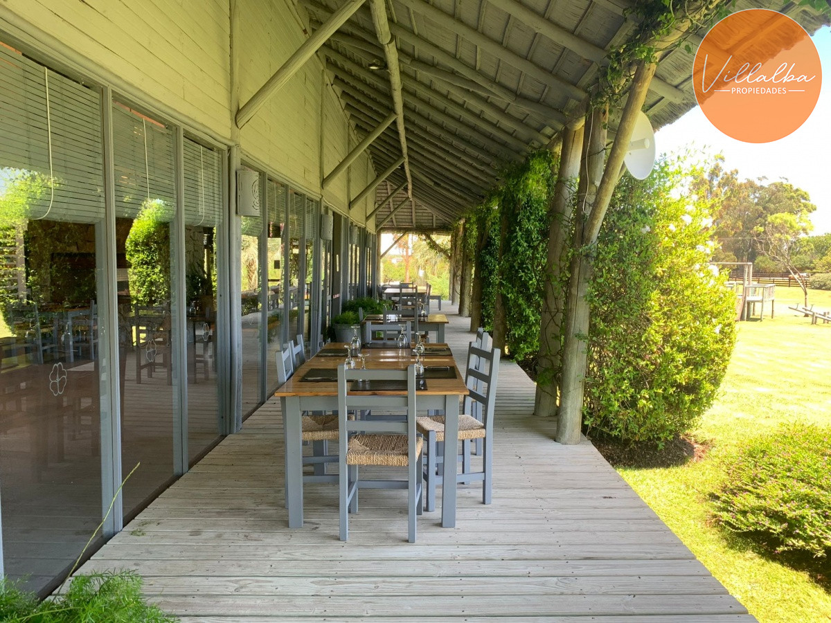 Casa ID.3351 - Moderna casa en El Quijote en venta y alquiler