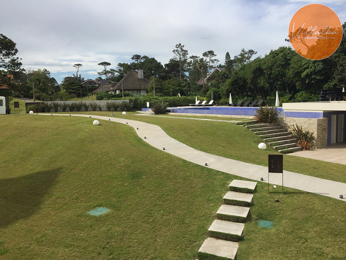 Apartamento ID.3283 - Apartamento Moderno en Primera Línea al Mar