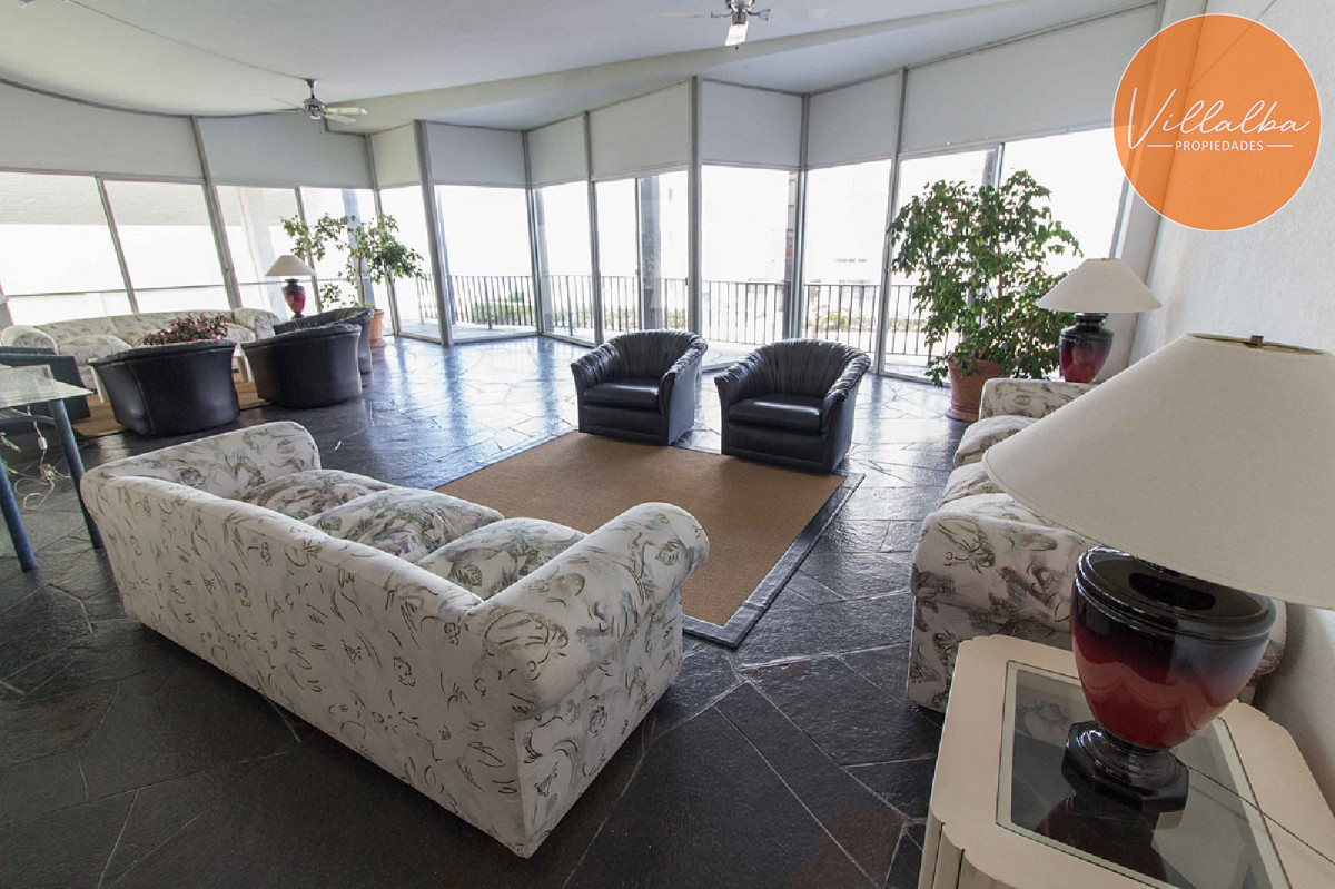 Apartamento ID.3329 - Apartamento en Península 2 dormitorios con garage