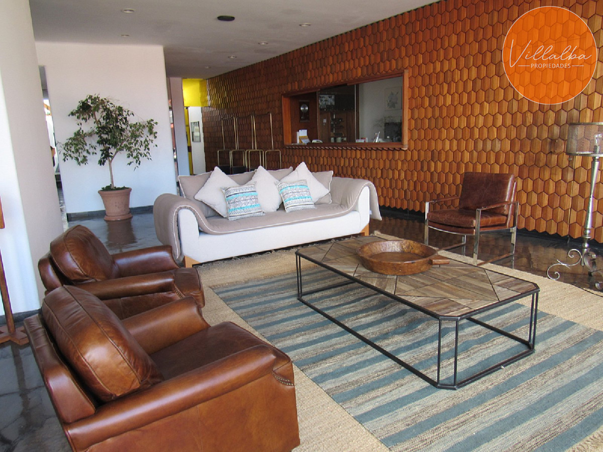 Apartamento ID.3329 - Apartamento en Península 2 dormitorios con garage