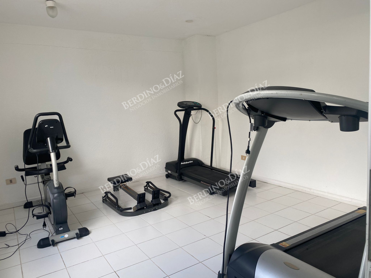 Apartamento ID.2554 - Apartamento en Península 3 dormitorios con garage