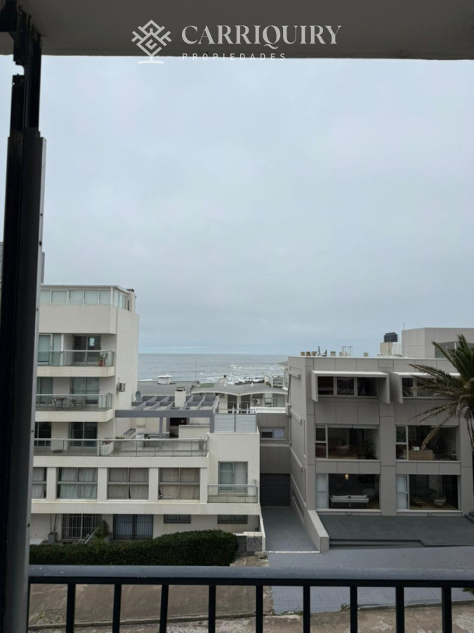 Apartamento ID.10100 - OPORTUNIDAD EXCELENTE APARTAMENTO EN TORRE EMBLEMATICA DE LA PENINSULA 2 DORMITORIOS PUNTA DEL ESTE
