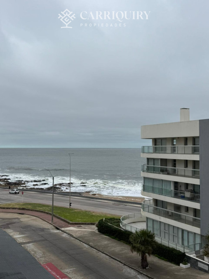 Apartamento ID.10100 - OPORTUNIDAD EXCELENTE APARTAMENTO EN TORRE EMBLEMATICA DE LA PENINSULA 2 DORMITORIOS PUNTA DEL ESTE