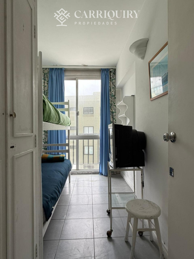 Apartamento ID.10100 - OPORTUNIDAD EXCELENTE APARTAMENTO EN TORRE EMBLEMATICA DE LA PENINSULA 2 DORMITORIOS PUNTA DEL ESTE