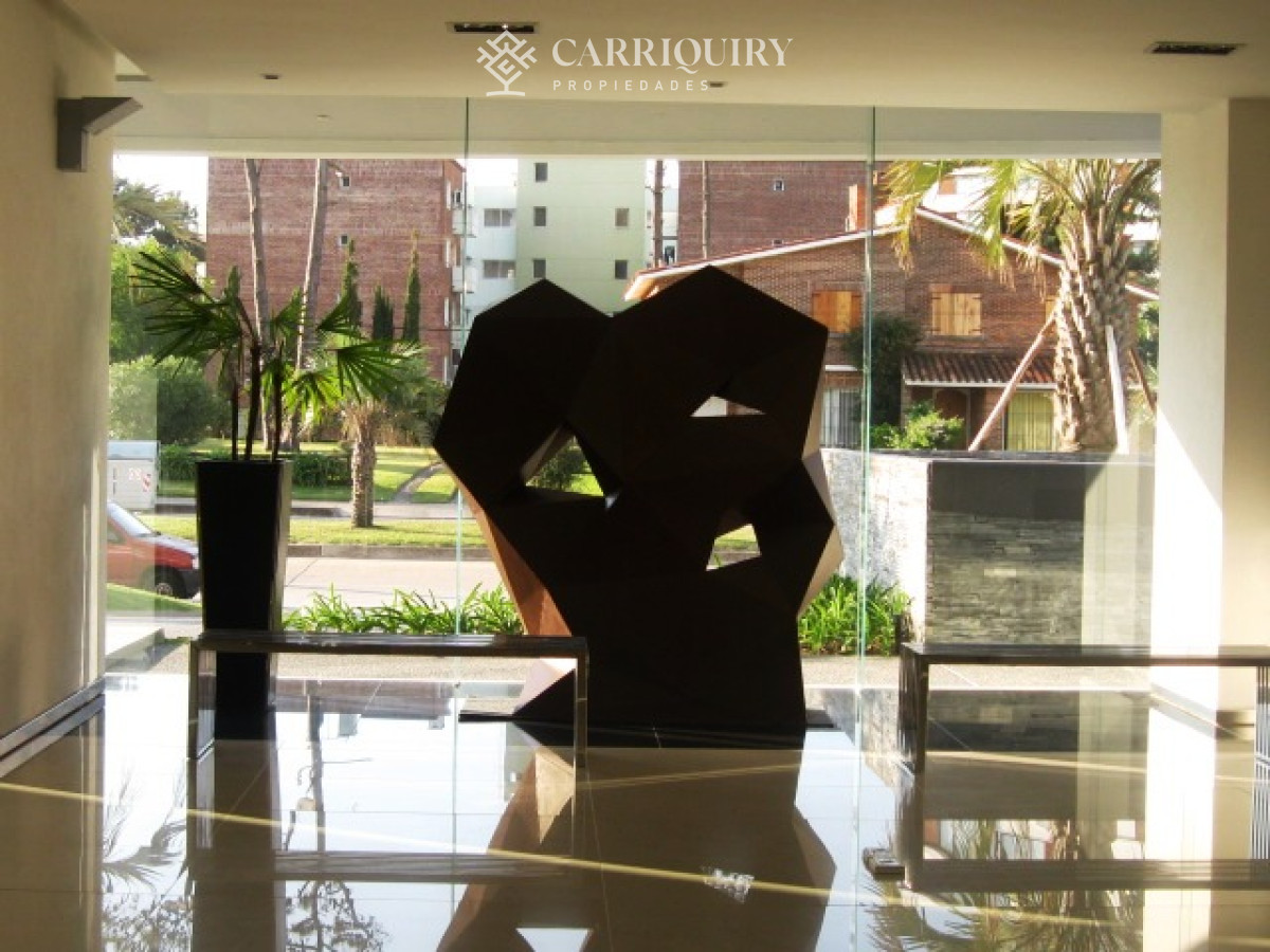 Apartamento ID.5750 - Apartamento en la Brava 3 dormitorios con terraza y garage
