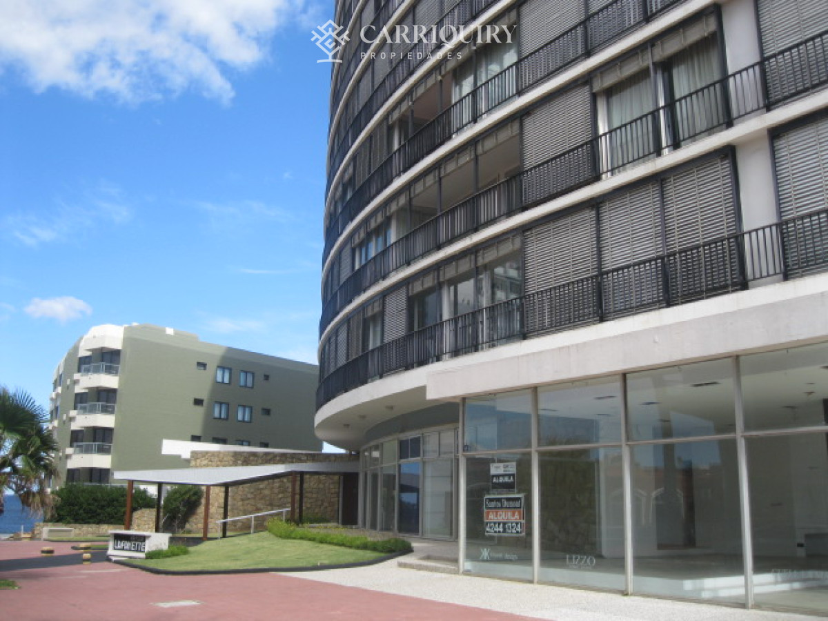Apartamento ID.10100 - OPORTUNIDAD EXCELENTE APARTAMENTO EN TORRE EMBLEMATICA DE LA PENINSULA 2 DORMITORIOS PUNTA DEL ESTE