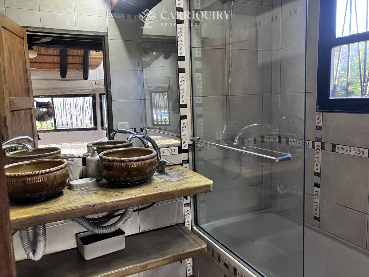 Casa ID.7860 - Cabaña en Pinares, a metros del mar....