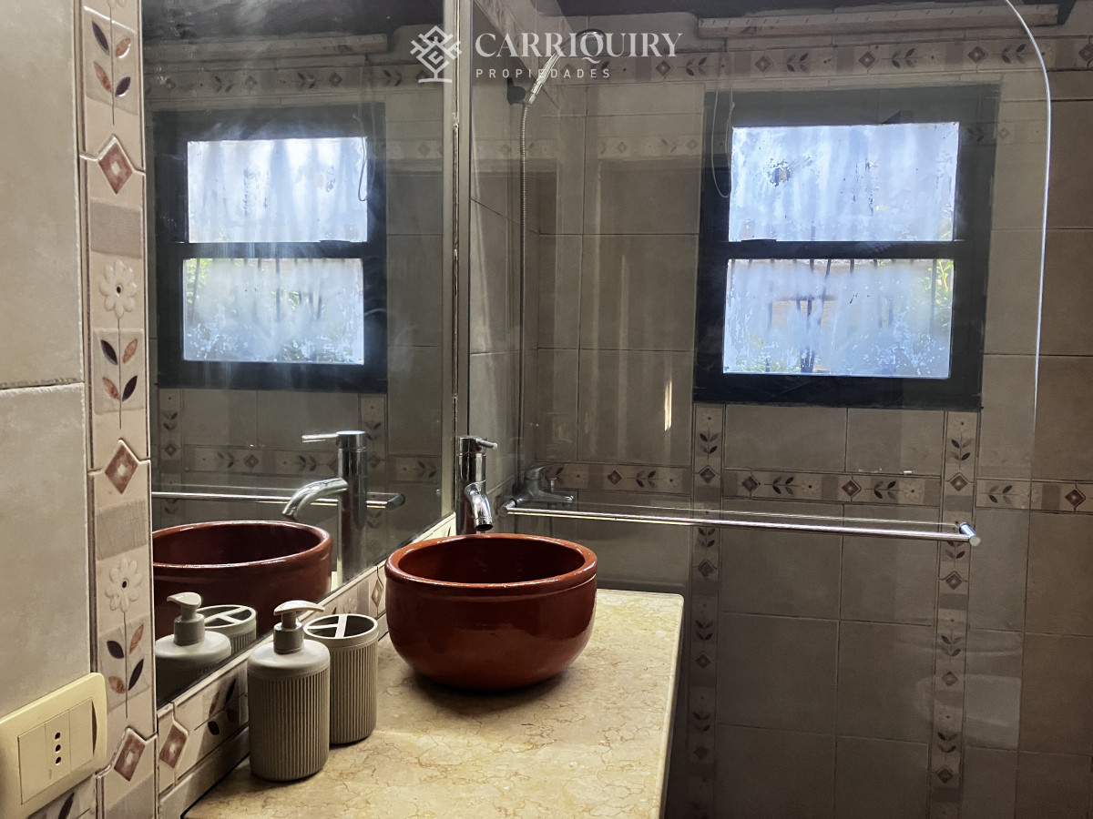 Casa ID.7860 - Cabaña en Pinares, a metros del mar....