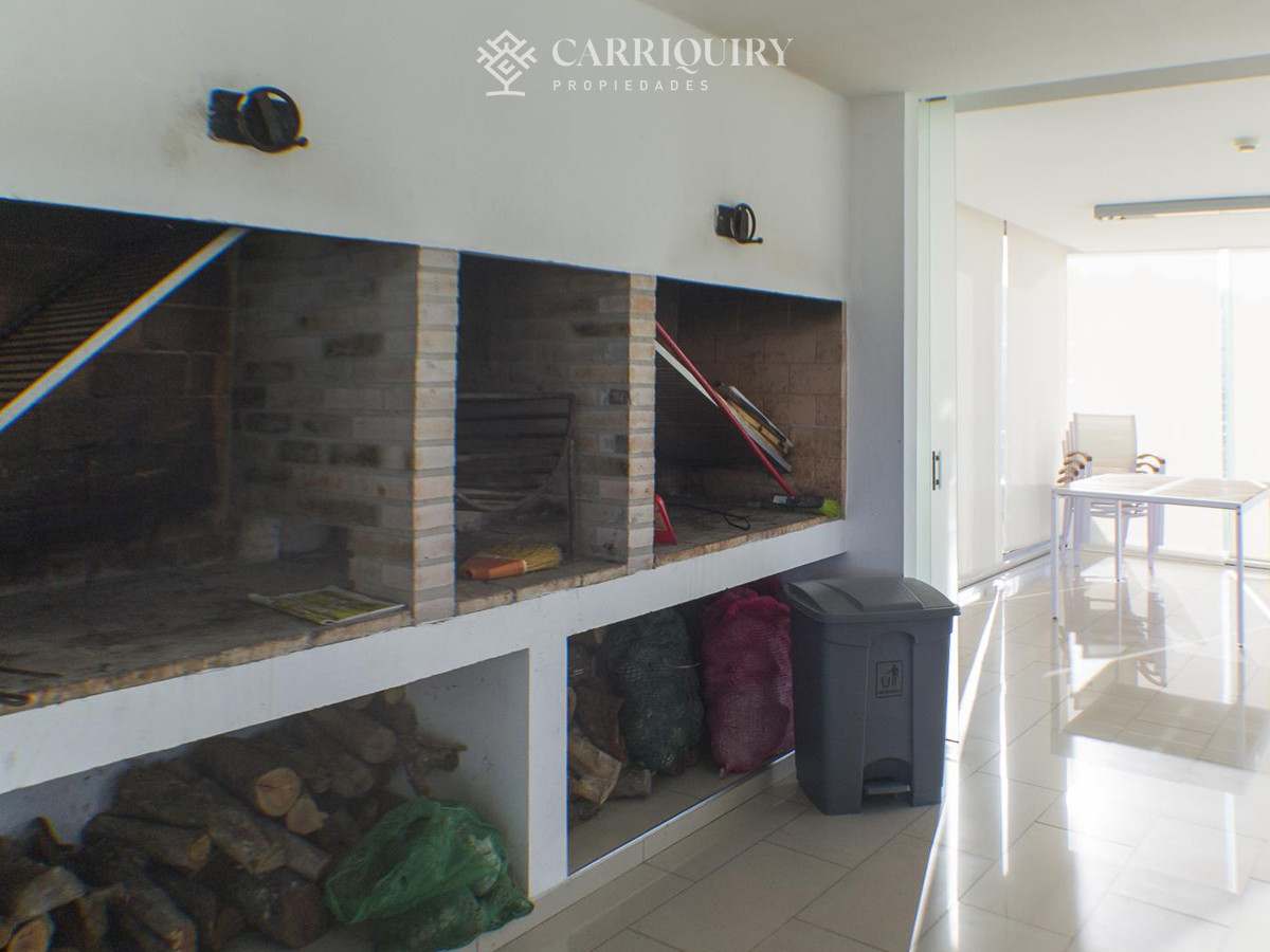 Apartamento ID.6165 - Espectacular apartamento frente a playa Brava en venta y alquiler.