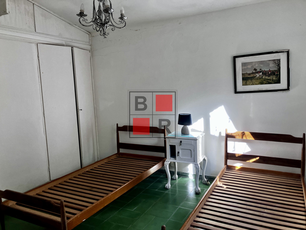 Casa ID.1360 - Oportunidad destacada.Construcción solida sobre muy buen terreno, ubicada en Golf