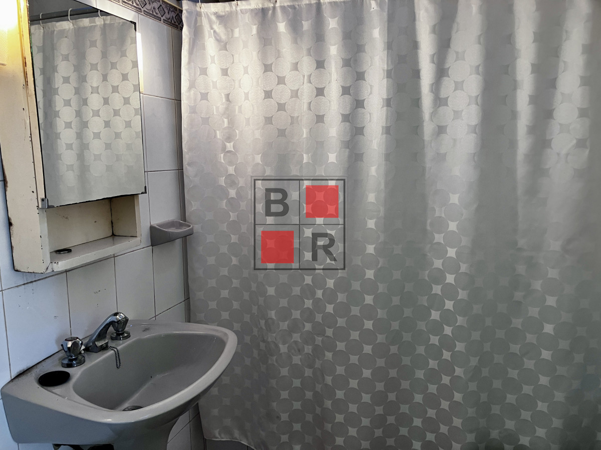 Casa ID.1360 - Oportunidad destacada.Construcción solida sobre muy buen terreno, ubicada en Golf