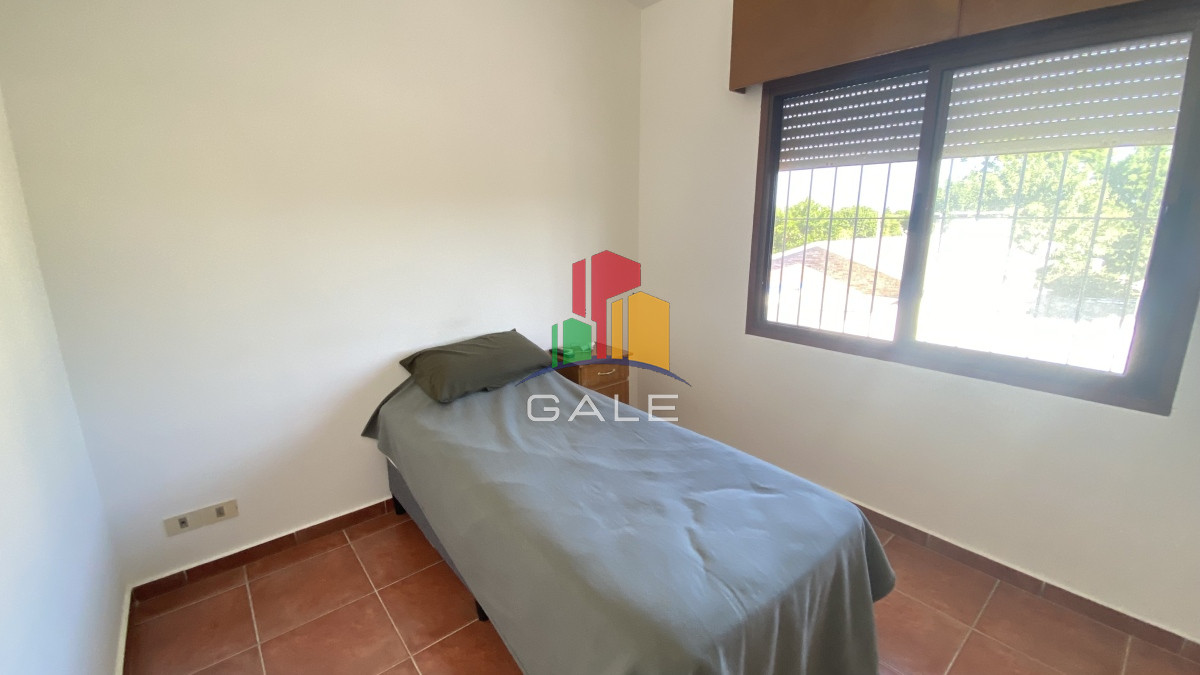 Casa ID.1984 - Quieres estar a pasos de zona comercial ?