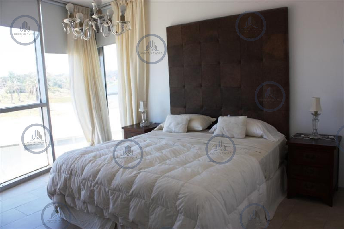 Apartamento ID.1929 - Apartamento en La Barra 3 Dormitorios con Vista al Mar y Terraza, en Venta