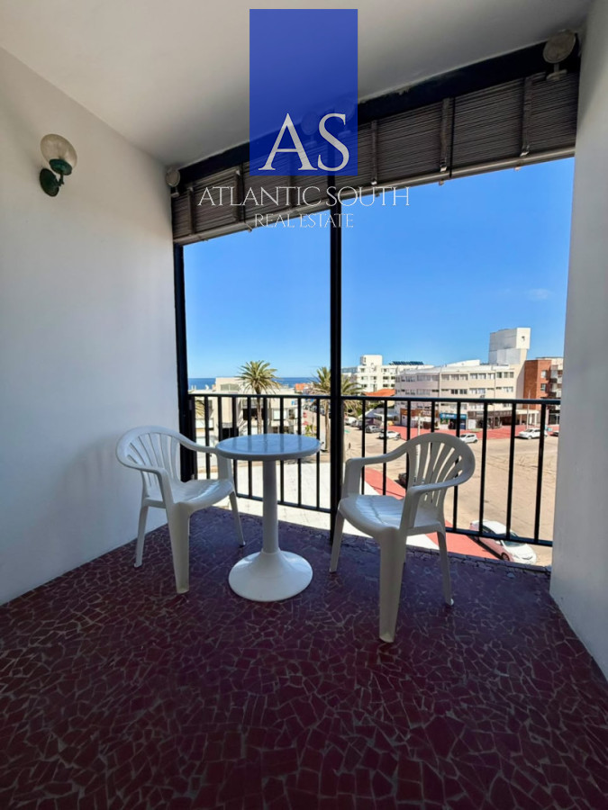Apartamento ID.5101 - Oportunidad Apartamento en Península 2 dormitorios con balcón