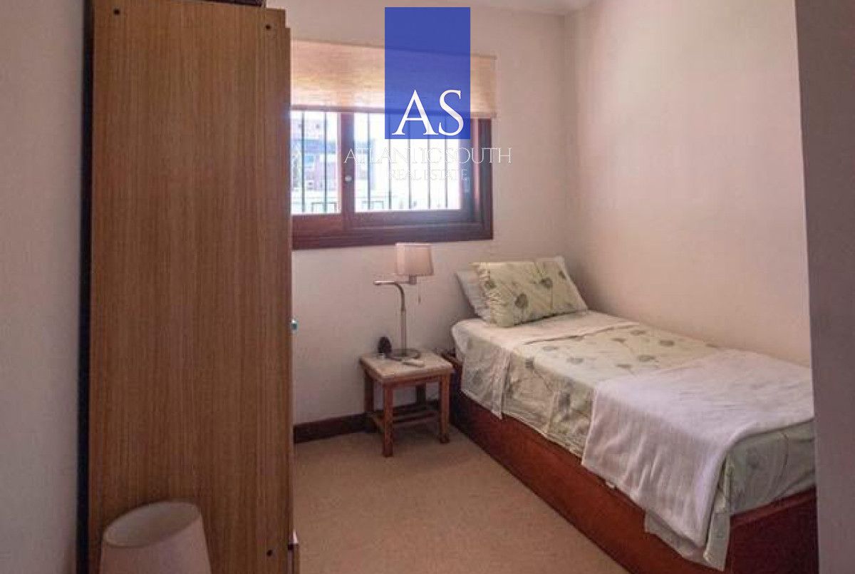 Casa ID.5120 - Casa de 4 dormitorios con vista al mar y piscina climatizada