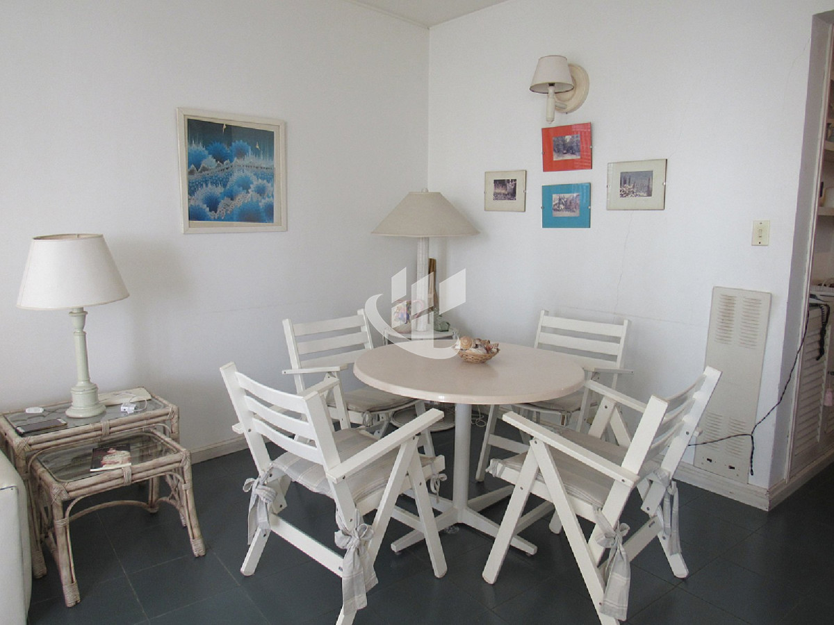 Apartamento ID.267 - Apartamento en Península 2 dormitorios y terraza