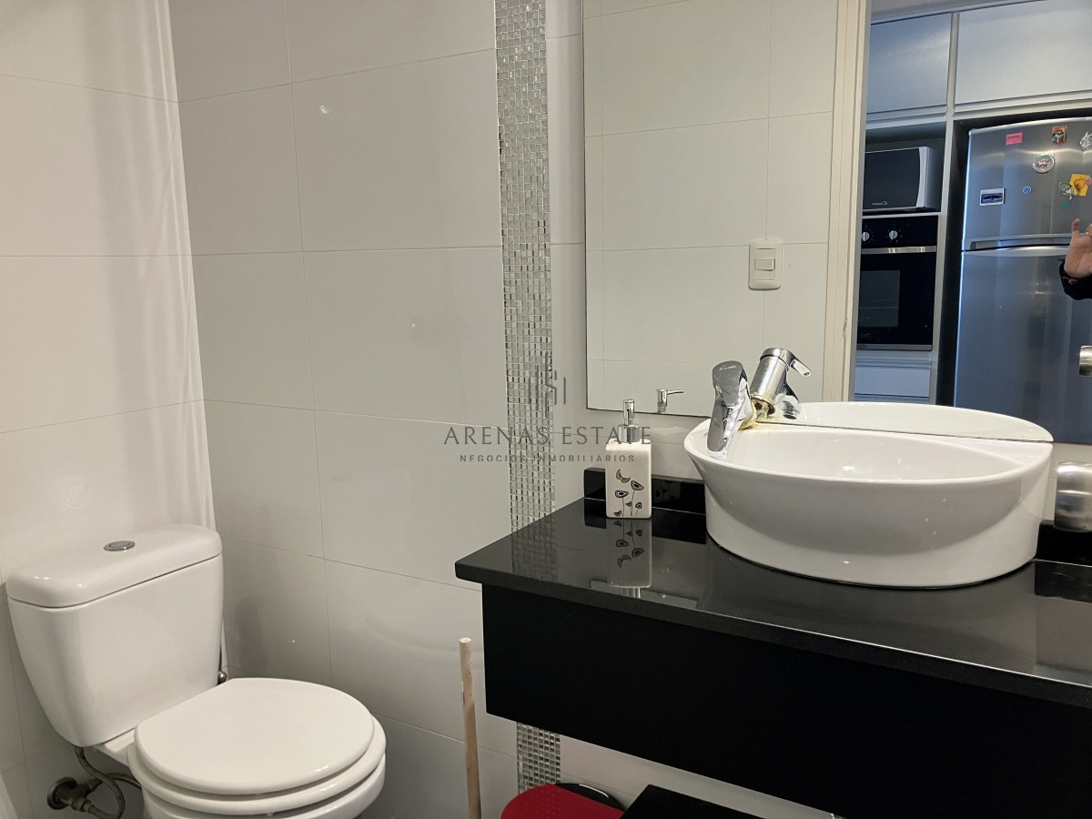 Apartamento ID.2351 - Apartamento en Venta en Península , Punta del Este , 3 dormitorios y servicio
