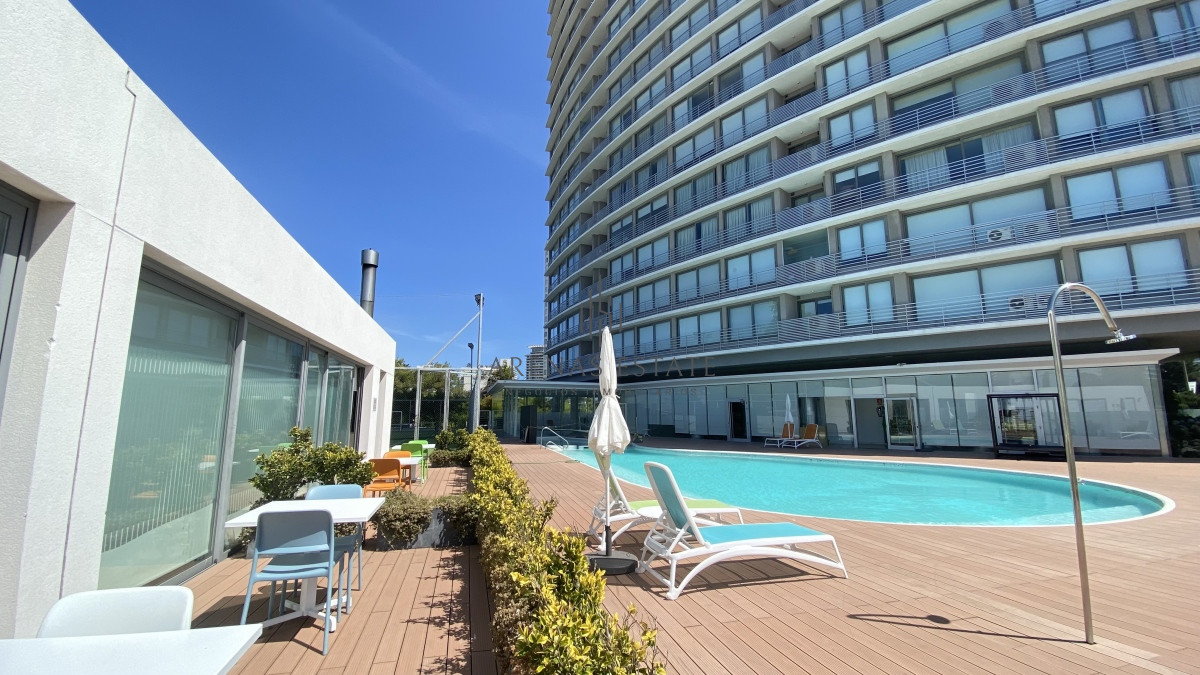 Apartamento ID.2262 - Apartamento en venta a metros de playa Mansa amueblado a estrenar.