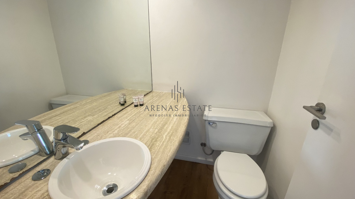 Apartamento ID.2334 - Apartamento de 3 dormitorios en venta en Punta del Este 