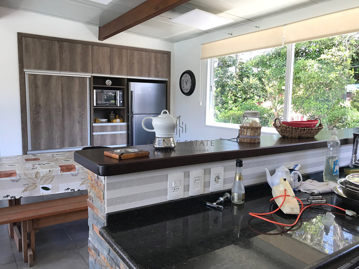 Casa ID.4048 - Casa en Mansa 4 dormitorios con piscina y barbacoa